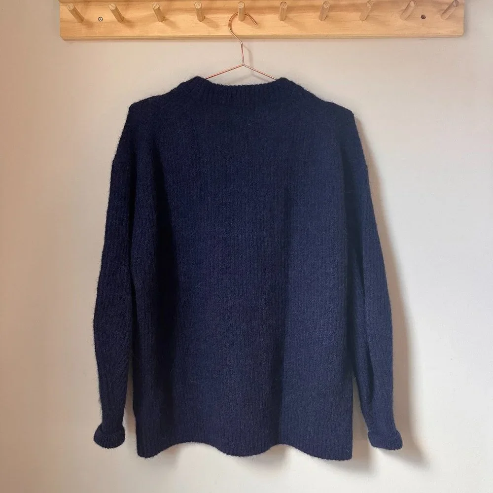 Everlane The Alpaca Crew - Heathered Cobalt - Picture 3 of 10